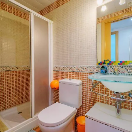 - Sleeps6 - Pool - Seaview - Petfriendly